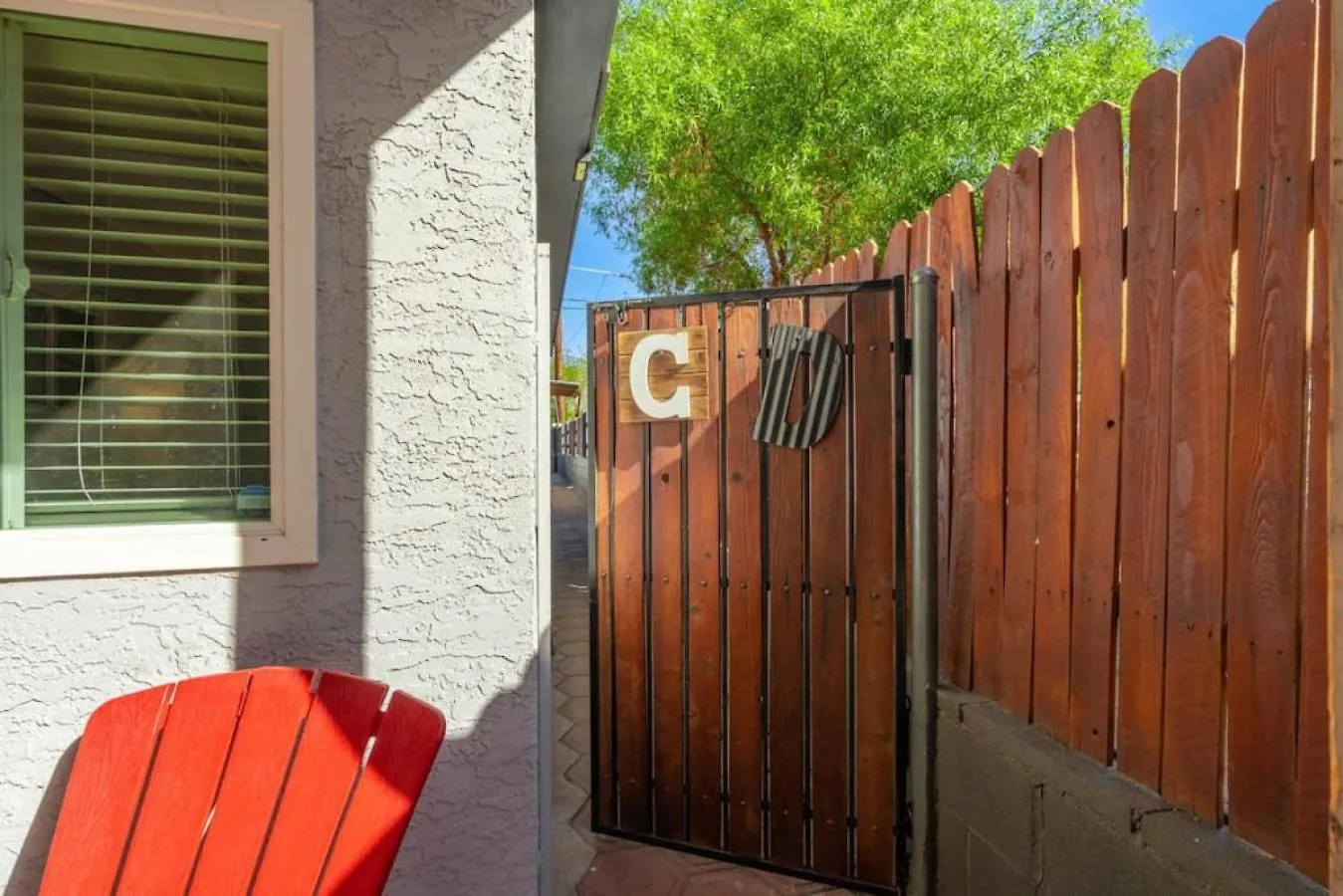 Central Phoenix Casita With Beautiful Patio - Unit C