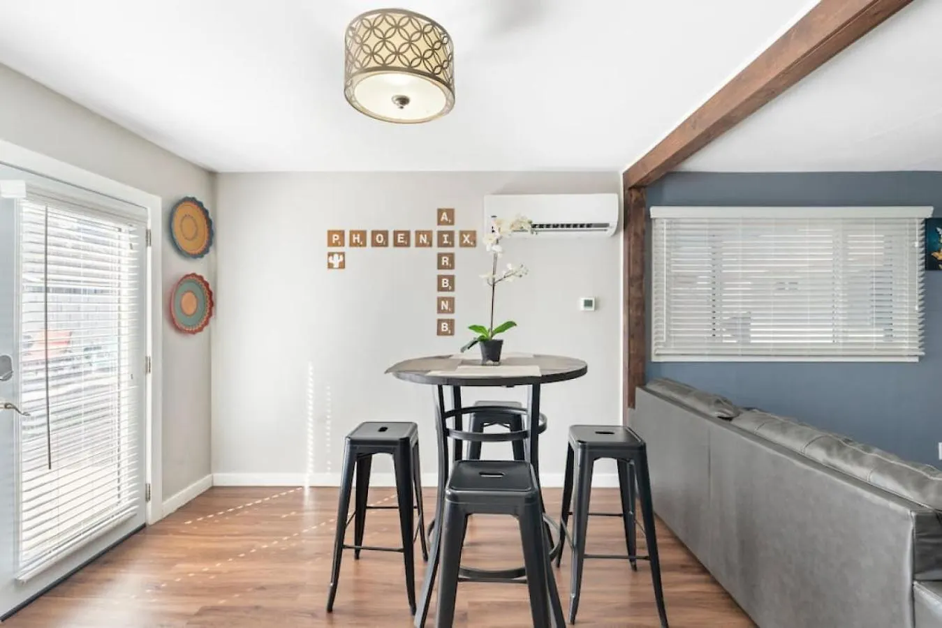 Дом отдыха Central Phoenix Casita With Beautiful Patio - Unit C США